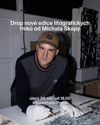 Nová edice Michala Škapy @traun834 míří do Kunsthalle Praha. 🖤 Čekají na vás nové litografie, autorské vázy Bandaska...